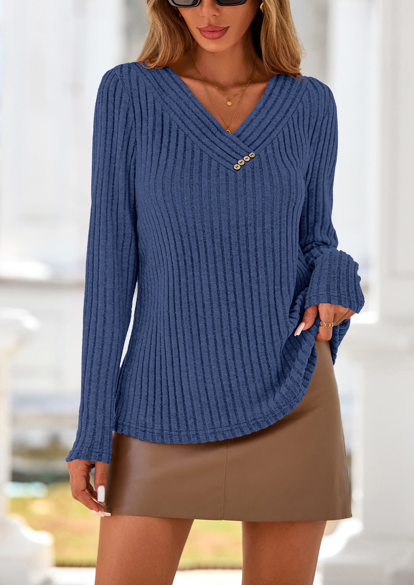 PRETTYGARDEN Women's Long Sleeve Shirts Fall Fashion Clothes Casual Ribbed V Neck Loose Tunic Tops Lightweight Sweaters