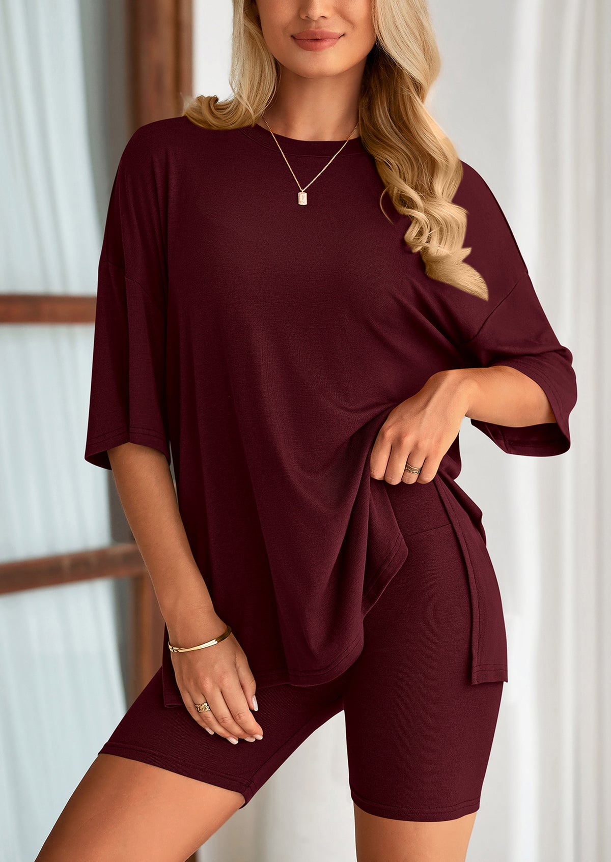 Casual Short Sleeved Round Neck Top Paired With Shorts Two-Piece Set