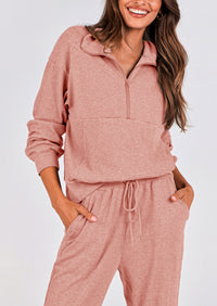 Two piece long sleeved half zip pullover sweatshirt, sports pants, casual set