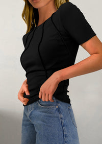 Short Sleeved Casual Round Neck Slim Fit T-Shirt