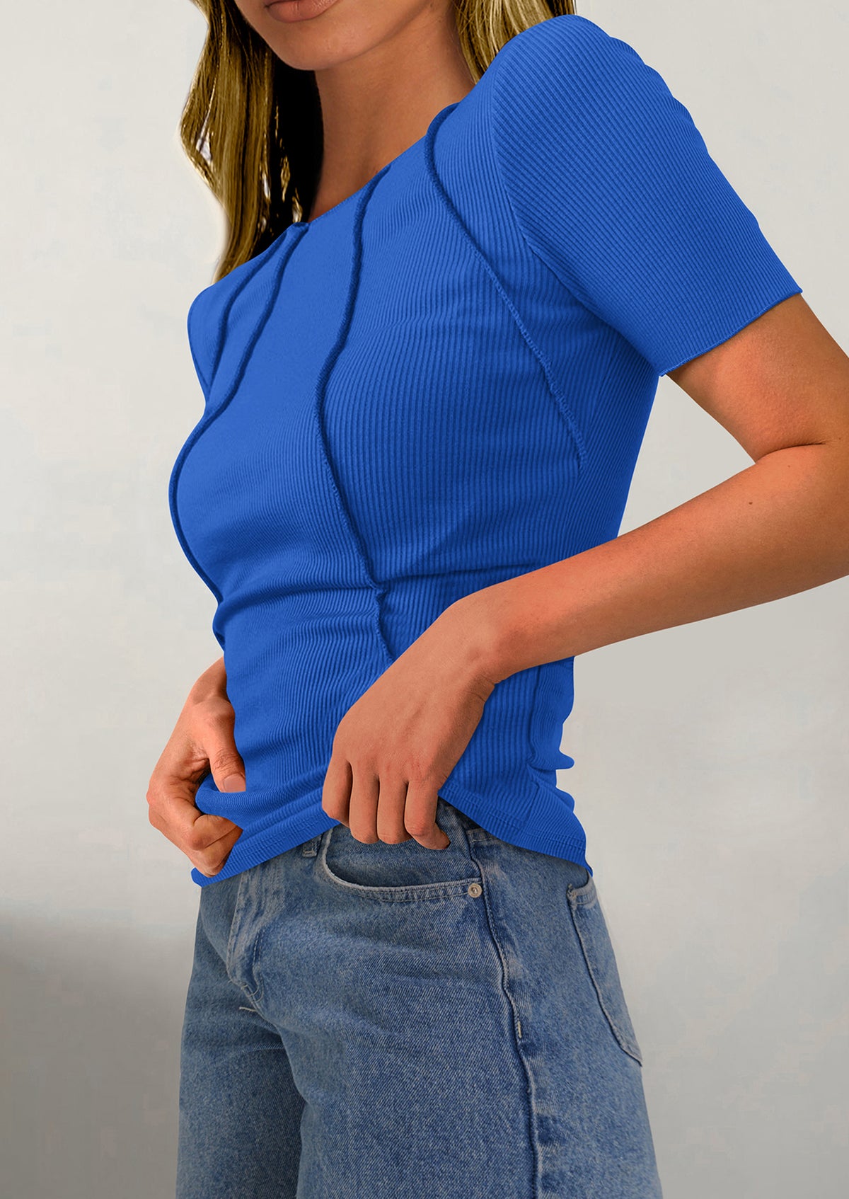 Short Sleeved Casual Round Neck Slim Fit T-Shirt