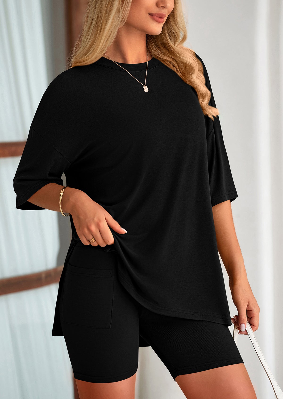 Casual Short Sleeved Round Neck Top Paired With Shorts Two-Piece Set
