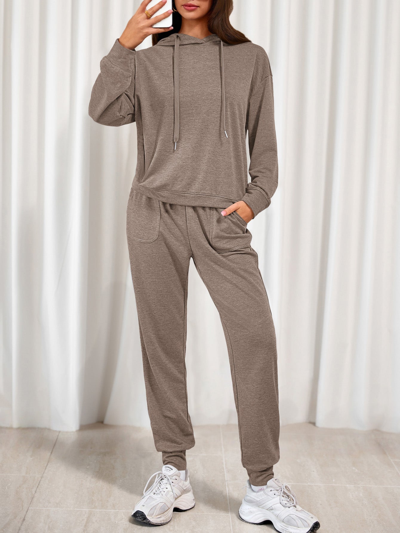 PRETTYGARDEN Women's Two Piece Outfits Sweatsuits Lounge Sets Hoodies Sweatshirt Joggers Sweatpants Fall Fashion Clothes