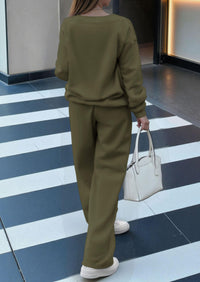 PRETTYGARDEN Casual Winter Two Piece Sets for Women V Neck Sweatshirt Loose Wide Leg Pants Tracksuit Knit Fall Outfits