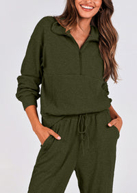 Two piece long sleeved half zip pullover sweatshirt, sports pants, casual set