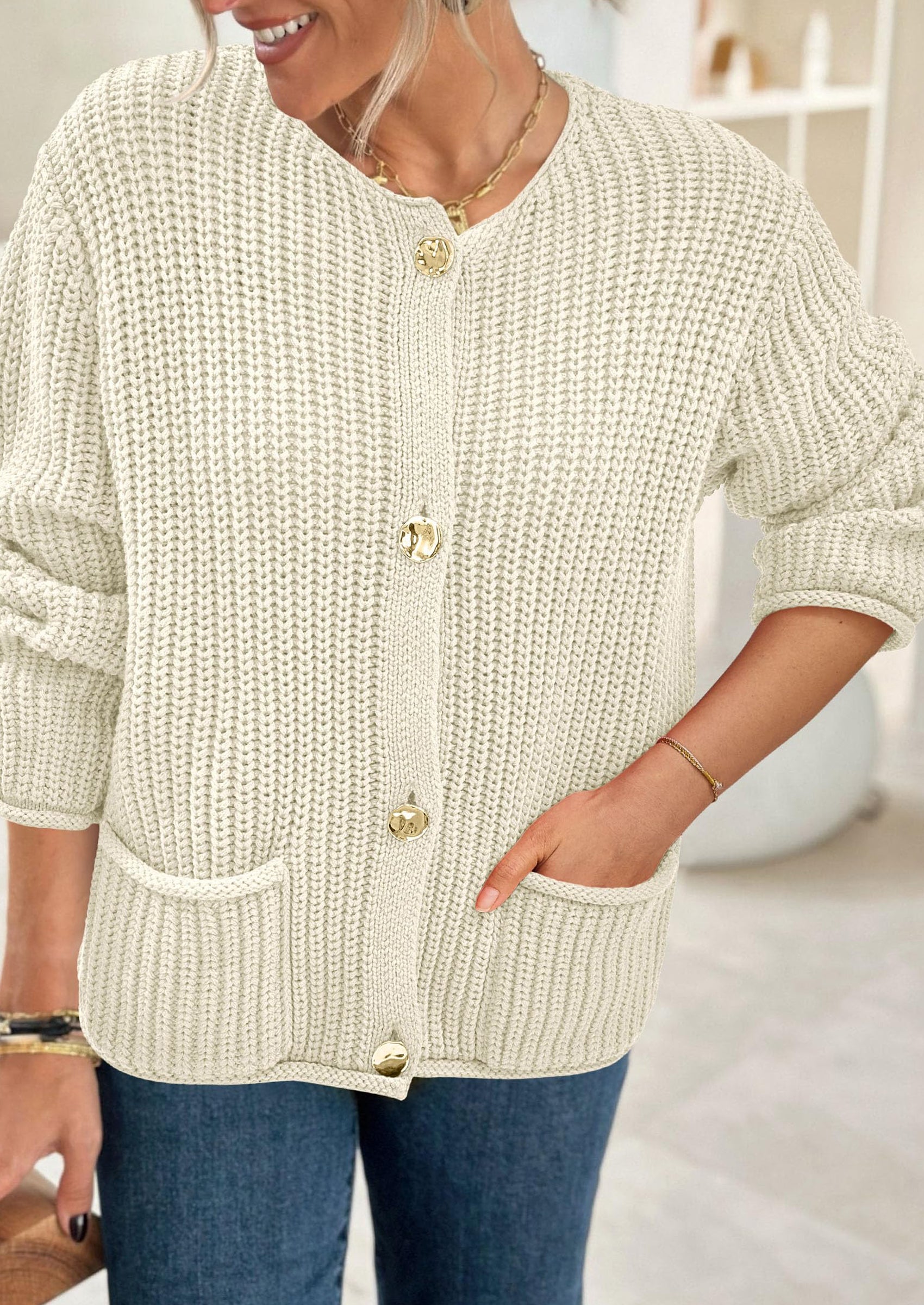 PRETTYGARDEN Cardigan Sweaters for Women Trendy Oversized Knit Chunky Button Cardigans Fall Winter Outfits with Pockets