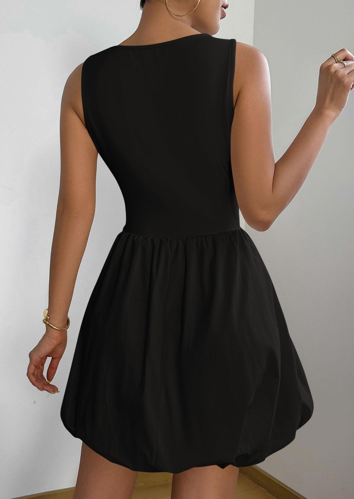 Casual Sleeveless Tank Mini Short Dress Crew Neck Bubble Dress with Pockets