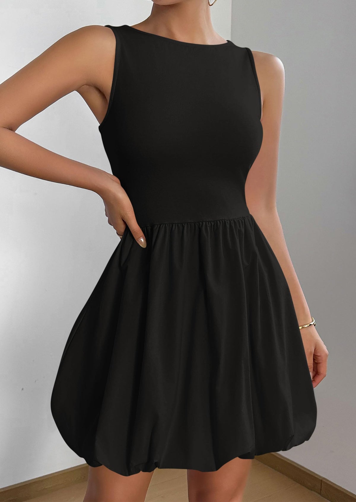 Casual Sleeveless Tank Mini Short Dress Crew Neck Bubble Dress with Pockets