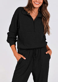 Two piece long sleeved half zip pullover sweatshirt, sports pants, casual set