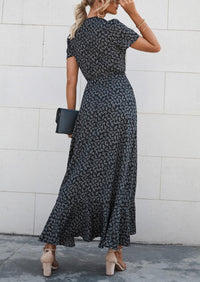 Floral V Neck Short Sleeve Midi Dresses
