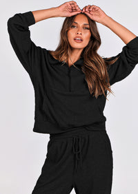 Two piece long sleeved half zip pullover sweatshirt, sports pants, casual set