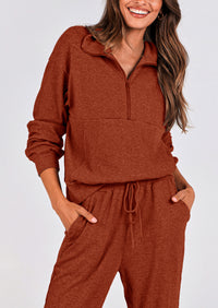 Two piece long sleeved half zip pullover sweatshirt, sports pants, casual set
