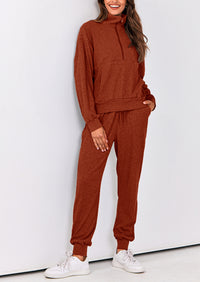 Two piece long sleeved half zip pullover sweatshirt, sports pants, casual set