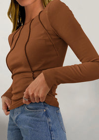 Long Sleeved Crop Exposed Casual T-Shirt