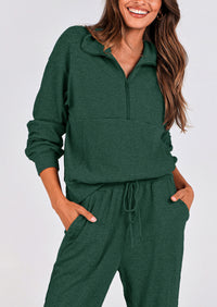 Two piece long sleeved half zip pullover sweatshirt, sports pants, casual set