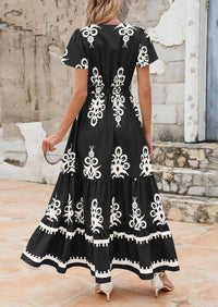 Casual V Neck Boho Flowy A-line Bell Sleeve Tiered Floral Maxi Dresses with Pocket