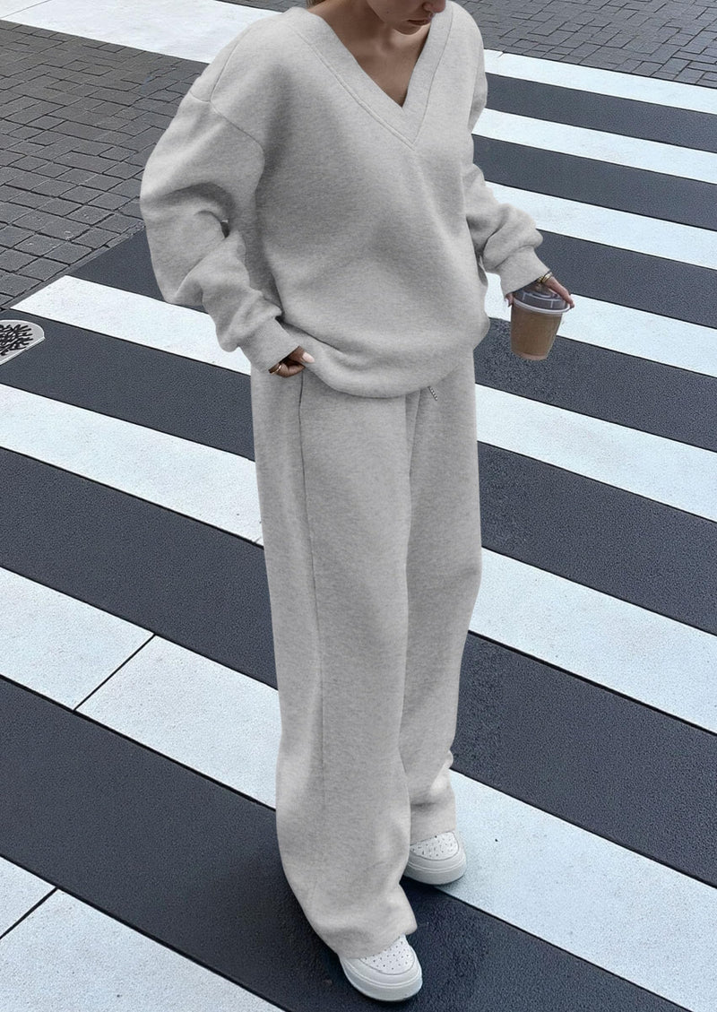 PRETTYGARDEN Casual Winter Two Piece Sets for Women V Neck Sweatshirt Loose Wide Leg Pants Tracksuit Knit Fall Outfits
