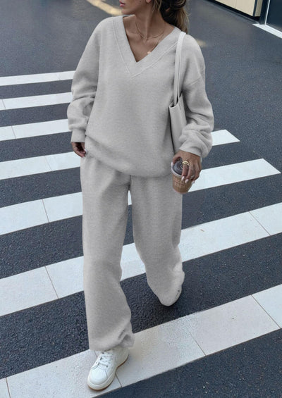 PRETTYGARDEN Casual Winter Two Piece Sets for Women V Neck Sweatshirt Loose Wide Leg Pants Tracksuit Knit Fall Outfits
