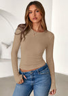 PRETTYGARDEN Womens Summer Fall Long Sleeve Shirts Ribbed Knit Fitted Basic Tee Going Out Tops Underscrub Casual Outfits