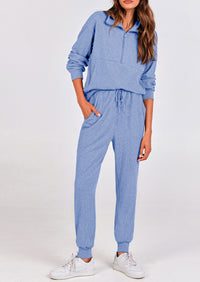 Two piece long sleeved half zip pullover sweatshirt, sports pants, casual set