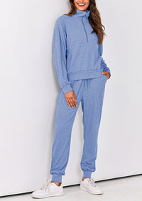 Two piece long sleeved half zip pullover sweatshirt, sports pants, casual set