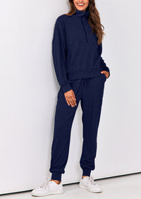 Two piece long sleeved half zip pullover sweatshirt, sports pants, casual set