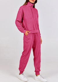 Two piece long sleeved half zip pullover sweatshirt, sports pants, casual set
