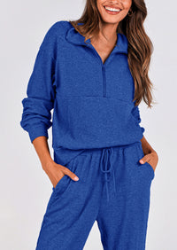 Two piece long sleeved half zip pullover sweatshirt, sports pants, casual set