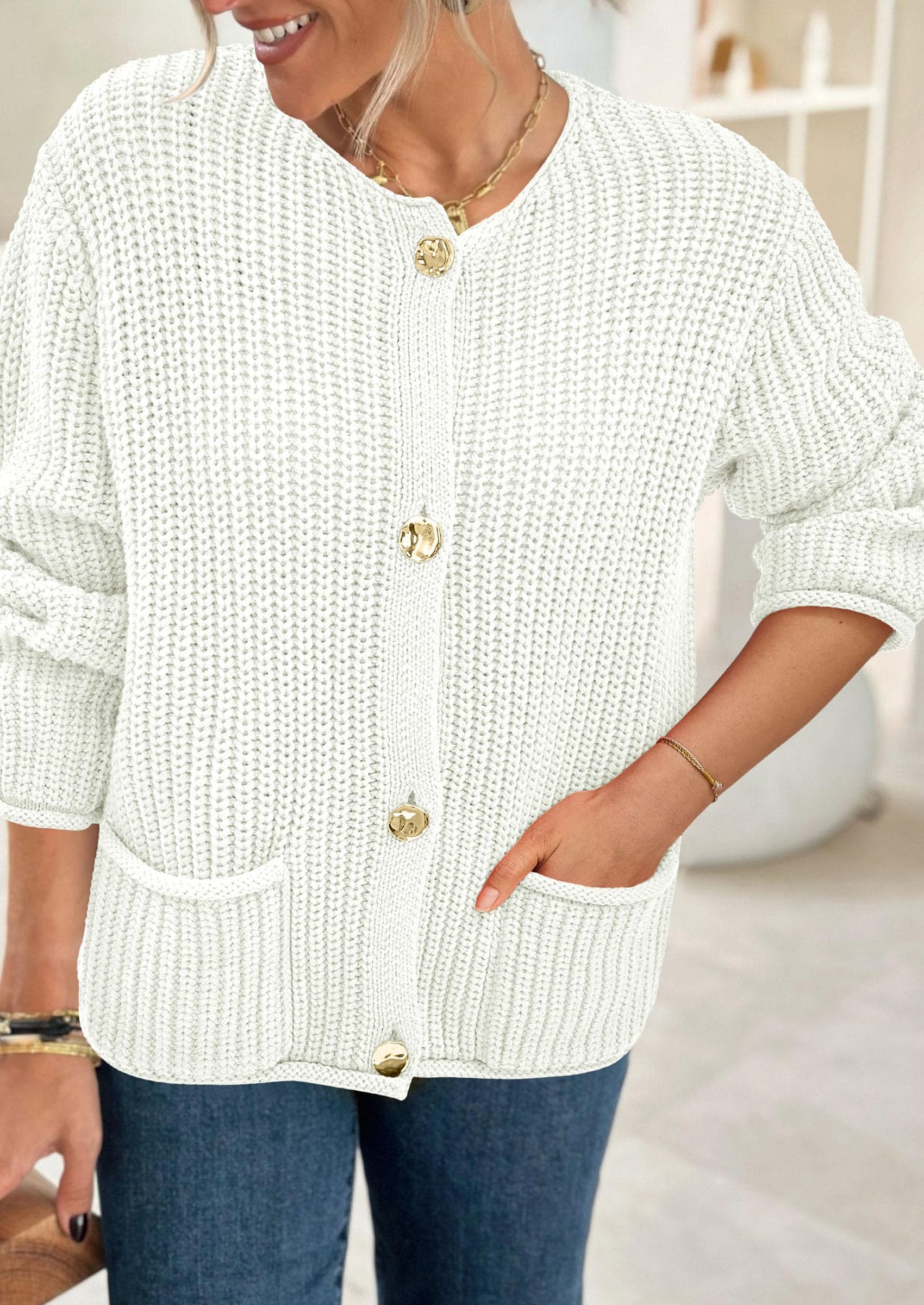 PRETTYGARDEN Cardigan Sweaters for Women Trendy Oversized Knit Chunky Button Cardigans Fall Winter Outfits with Pockets