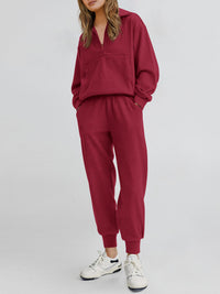 Two piece long sleeved half zip pullover sweatshirt, sports pants, casual set